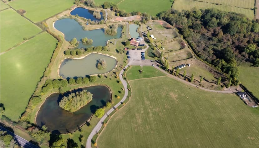 Lakeside Sporting Ltd